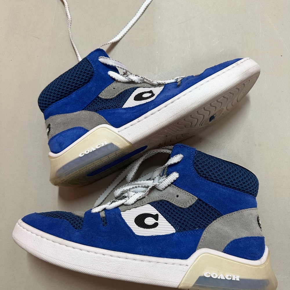 Coach Citysole High Top Sneaker
Size 10.5D
B45